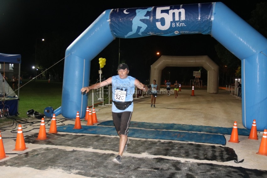 Las 5 Millas Nocturnas en fotos