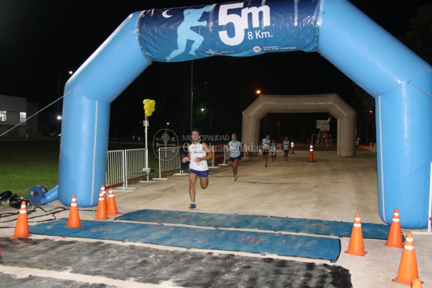 Las 5 Millas Nocturnas en fotos