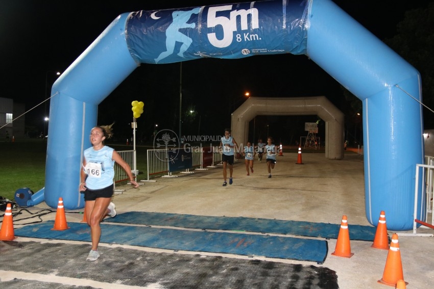 Las 5 Millas Nocturnas en fotos