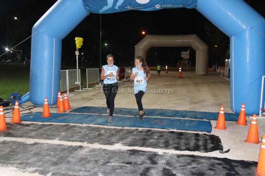 Las 5 Millas Nocturnas en fotos