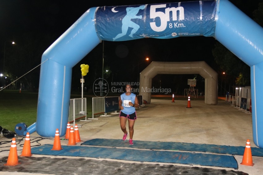 Las 5 Millas Nocturnas en fotos