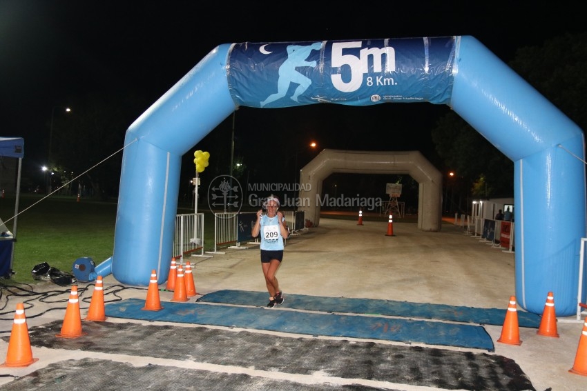 Las 5 Millas Nocturnas en fotos