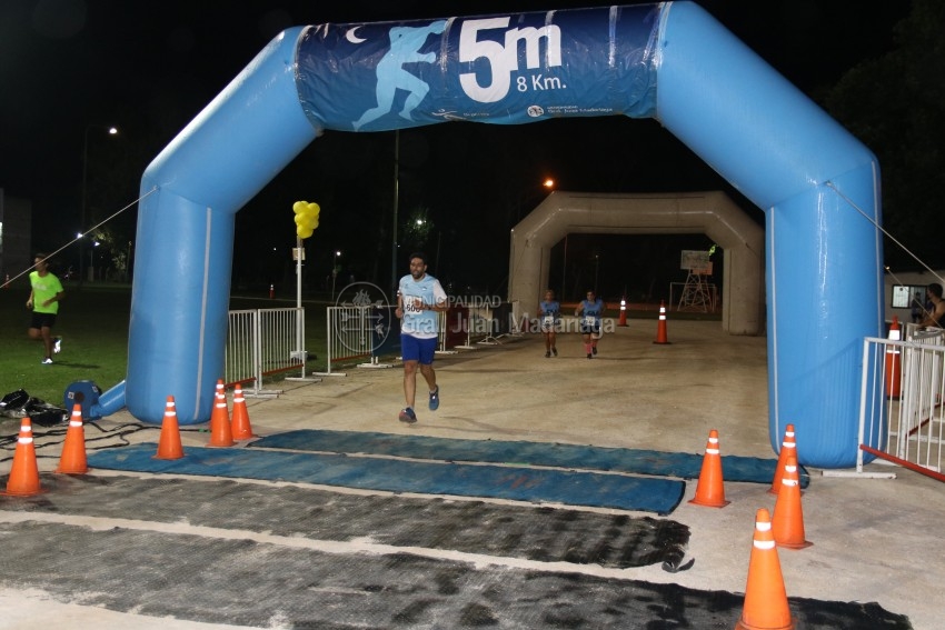 Las 5 Millas Nocturnas en fotos