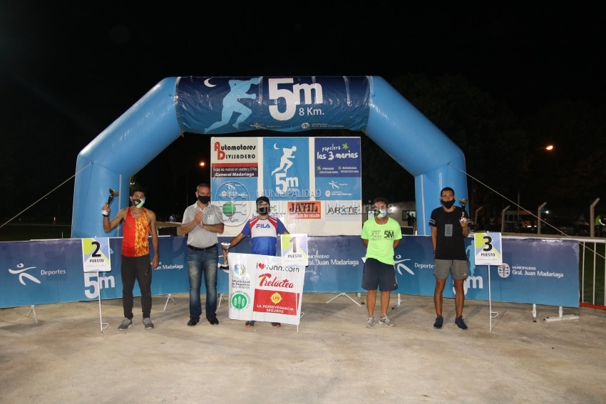 Las 5 Millas Nocturnas en fotos