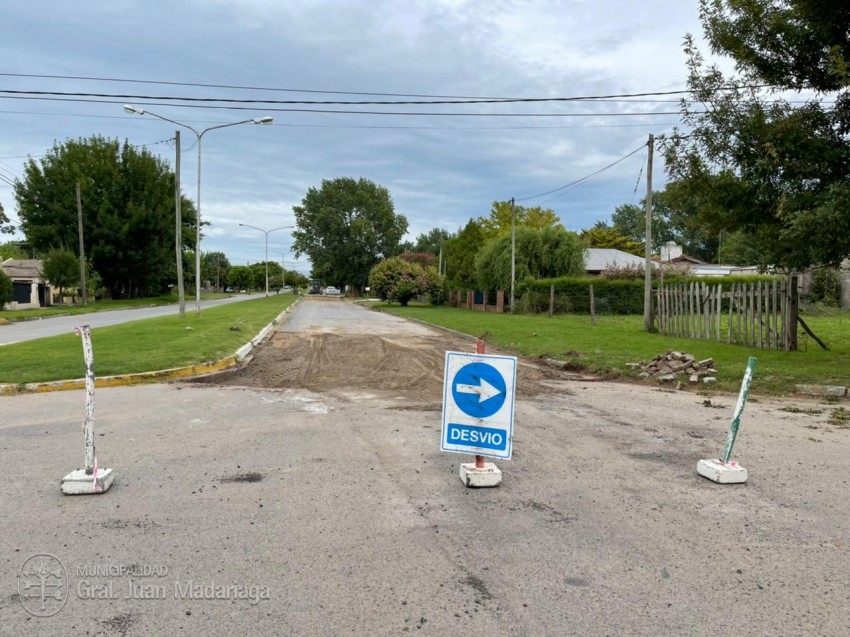 Repavimentacin de la Tuy: Ahora se trabaja entre Belgrano y Mitre