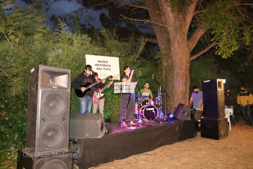 Camilupal pas por el ciclo de Msica del Museo