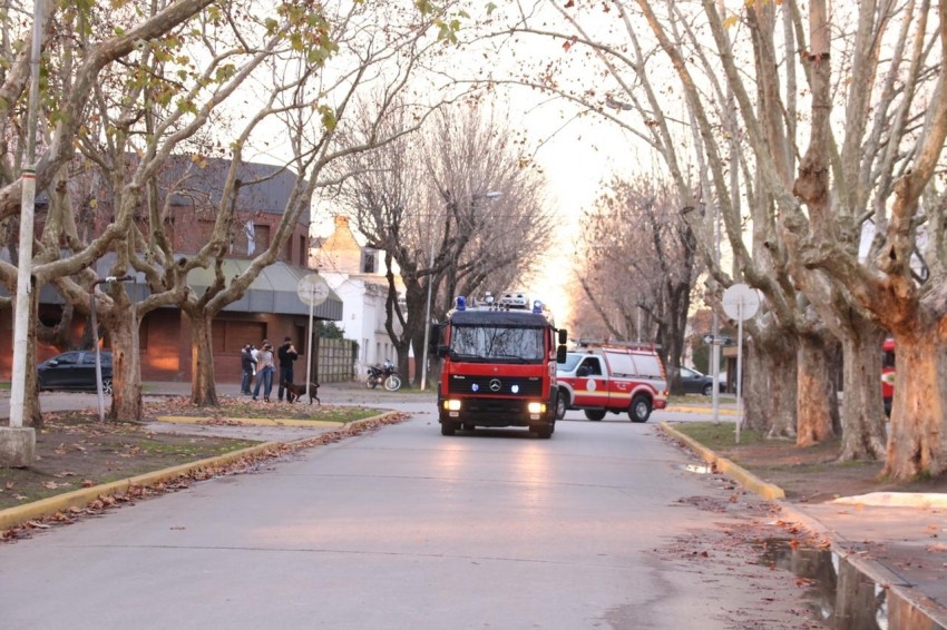 Los Bomberos Voluntarios adquirieron una nueva unidad para el parque a