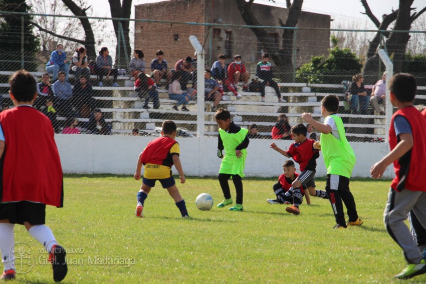 M�s de 450 chicos pasaron por la prueba de talentos de River Plate