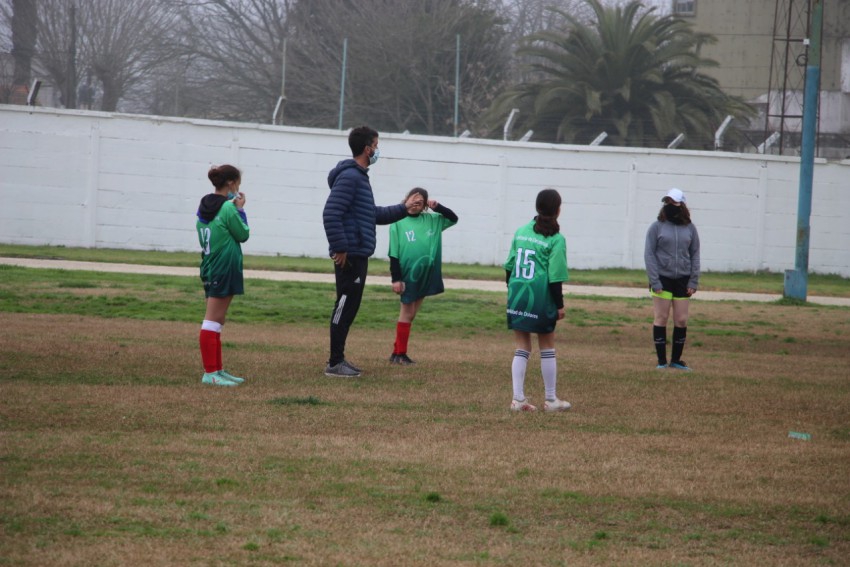 Se disput� en Madariaga la regional de futbol 7 femenino
