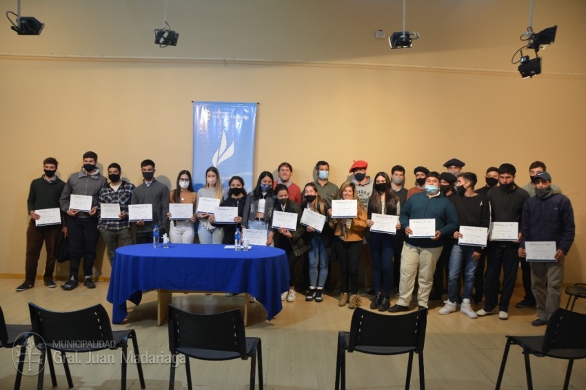Culminó de manera exitosa el primer curso de petiseros
