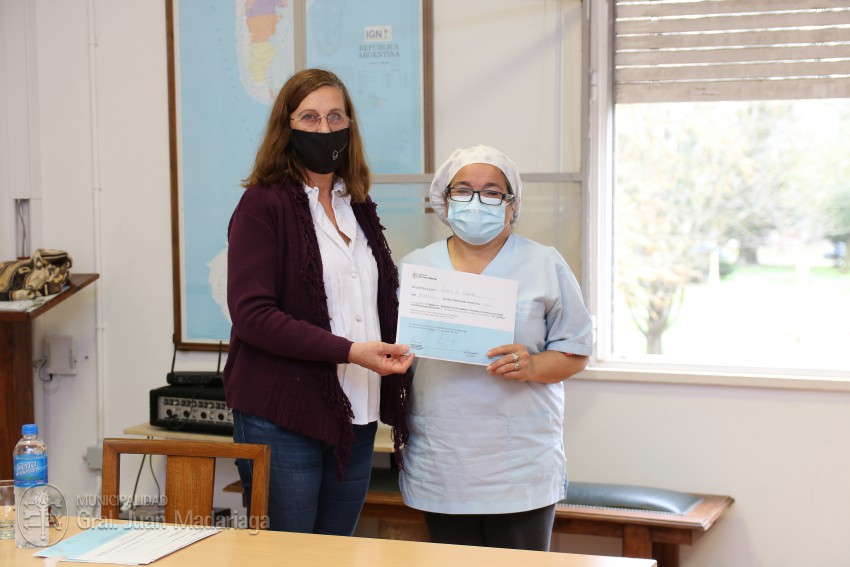 M�s agentes municipales recibieron la certificaci�n por haber concreta