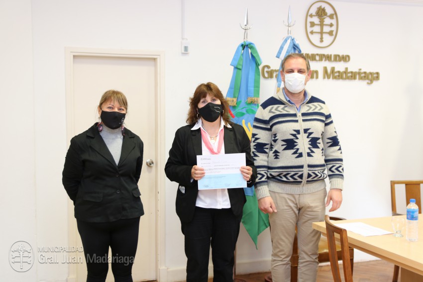 M�s agentes municipales recibieron la certificaci�n por haber concreta