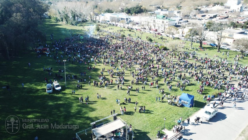 Madariaga celebró el inicio de la primavera y el Día del Estudiante