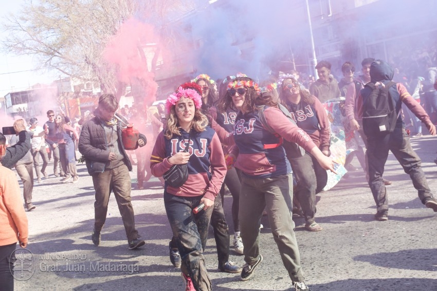 El D�a del Estudiante y la llegada de la Primavera en fotos