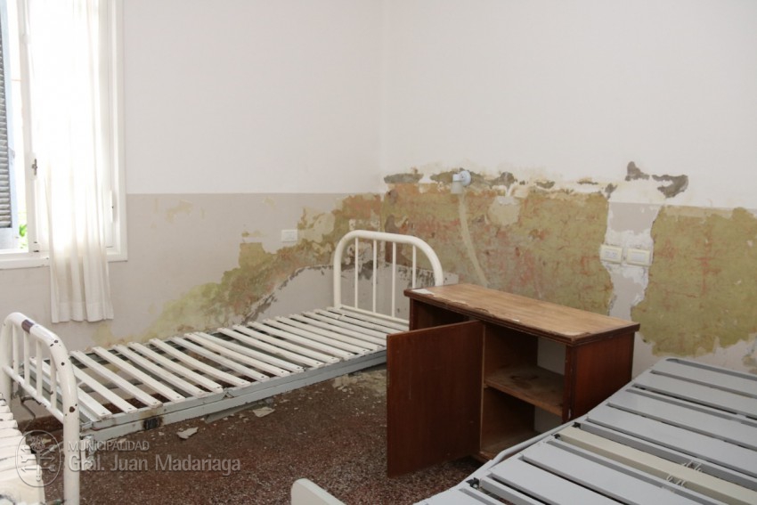 Santoro recorri el Hospital y diagram nuevas obras de mejoras