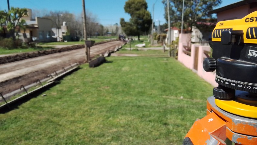 Iniciaron las tareas para realizar el cordn cuneta en el barrio Mart