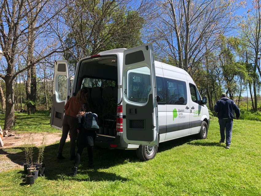 Madariaga recibi plantas, plantines y semillas en el marco del plan 
