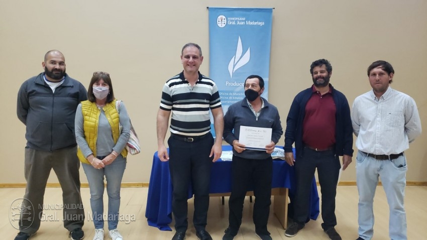 Más jóvenes recibieron la certificación por haber completado el curso