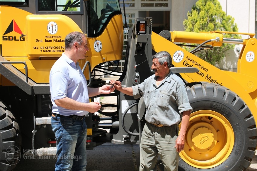 Otra maquinaria se suma al parque automotor del municipio