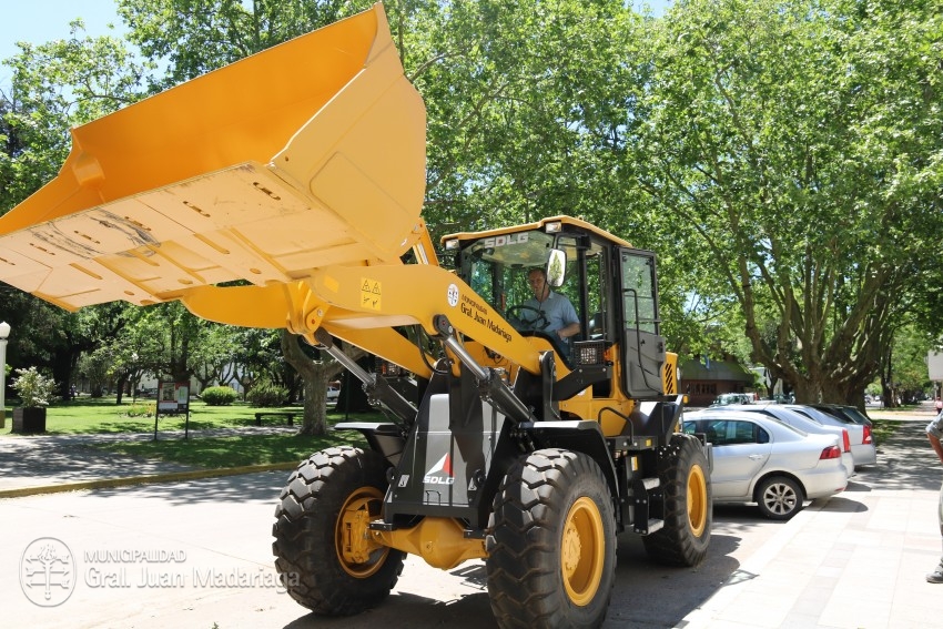 Otra maquinaria se suma al parque automotor del municipio