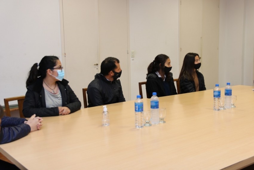 Reconocieron a las parejas de folclore que lograron dos medallas para 