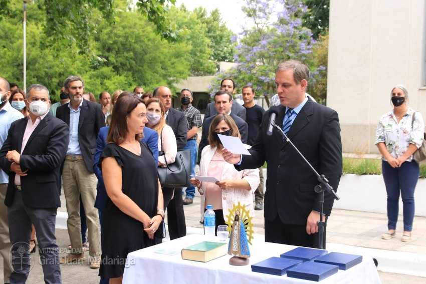 Santoro tom juramento a los nuevos funcionarios de su gabinete ejecut