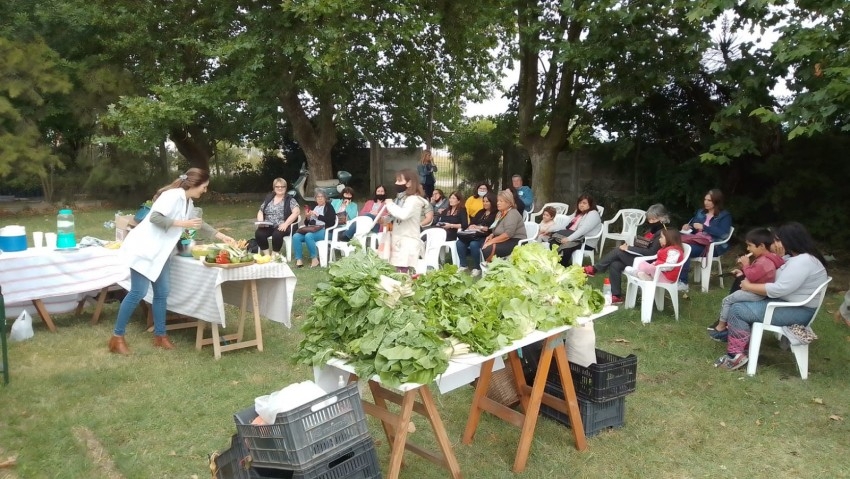 El taller de cocina logró una gran concurrencia de público
