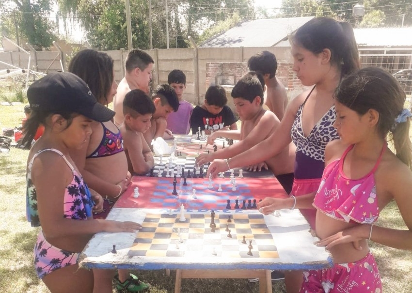 M�s de 200 ni�os ya forman parte de la colonia de verano municipal