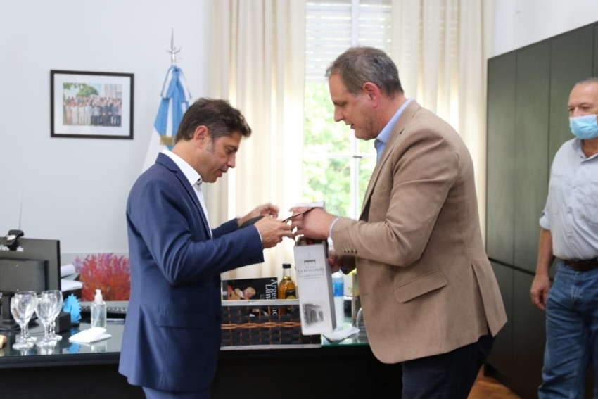 Santoro recibi al gobernador de la provincia de Buenos Aires, Axel Ki
