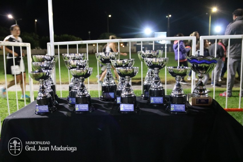 Las 5 Millas Nocturnas en fotos