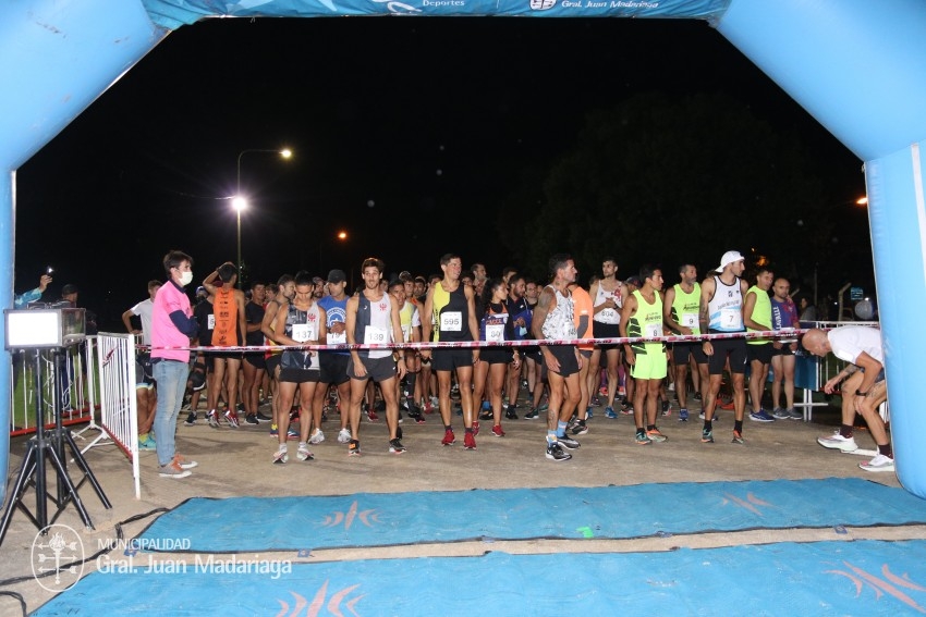 Las 5 Millas Nocturnas en fotos