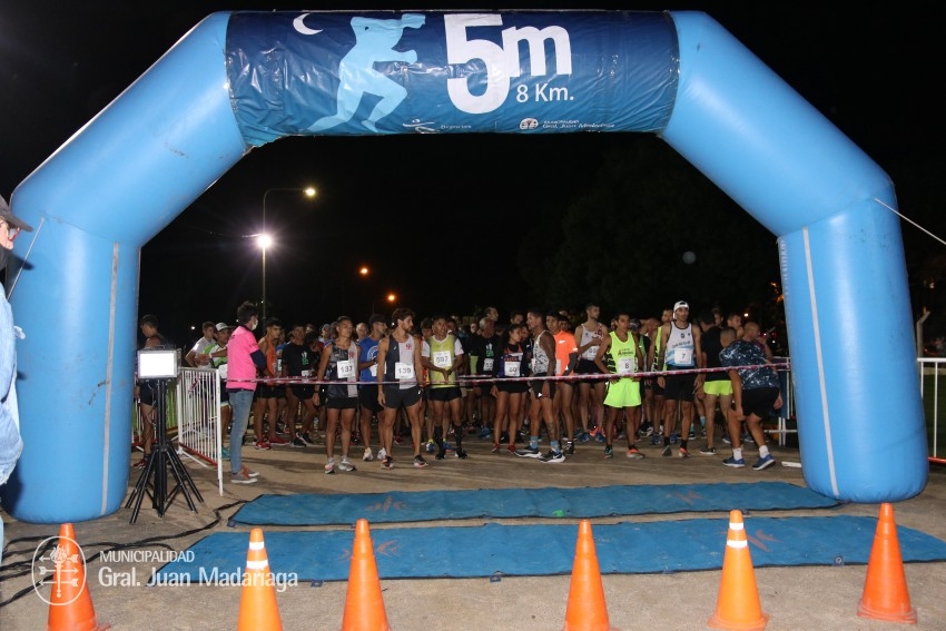 Las 5 Millas Nocturnas en fotos