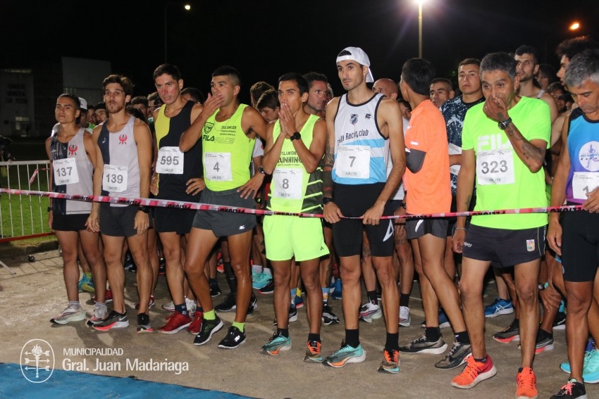 Las 5 Millas Nocturnas en fotos