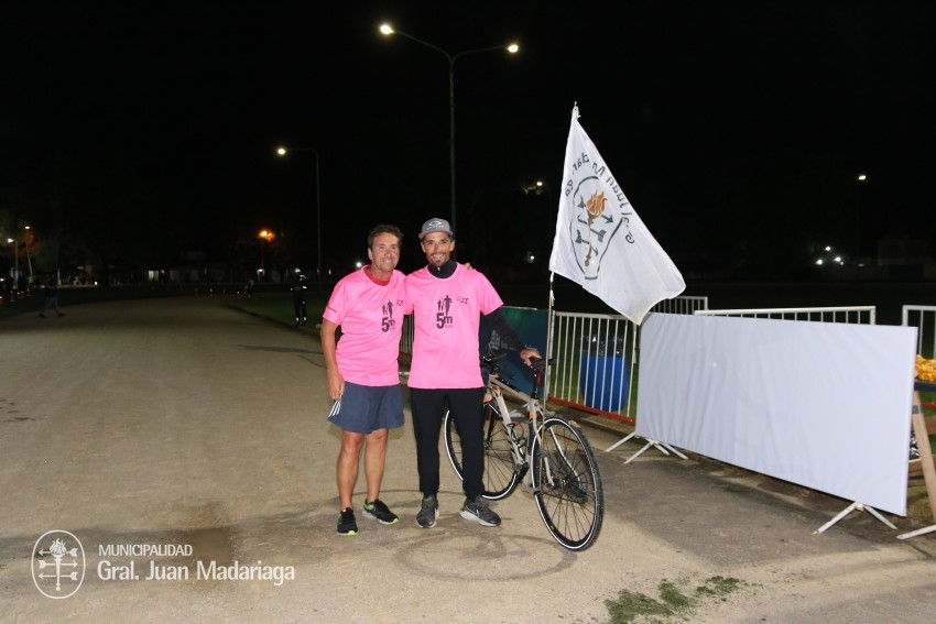 Las 5 Millas Nocturnas en fotos