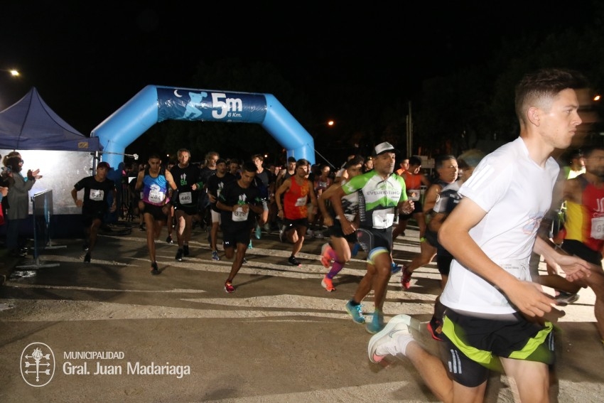 Las 5 Millas Nocturnas en fotos