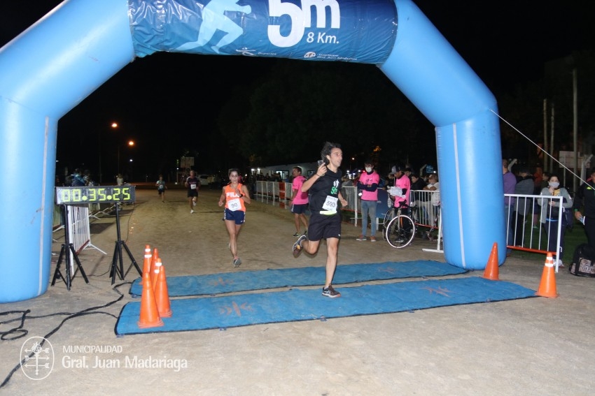 Las 5 Millas Nocturnas en fotos