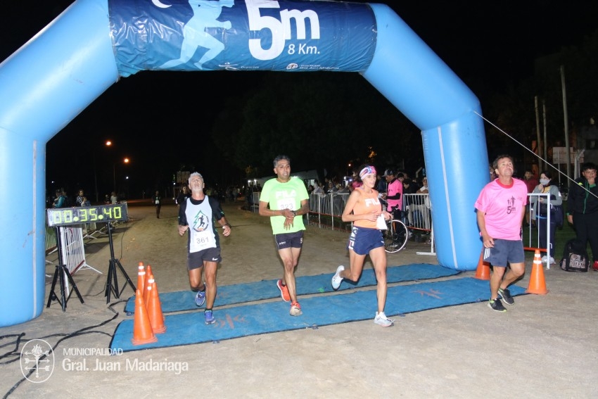 Las 5 Millas Nocturnas en fotos