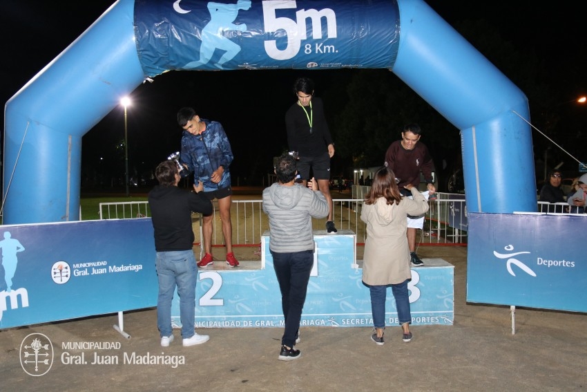 Las 5 Millas Nocturnas en fotos