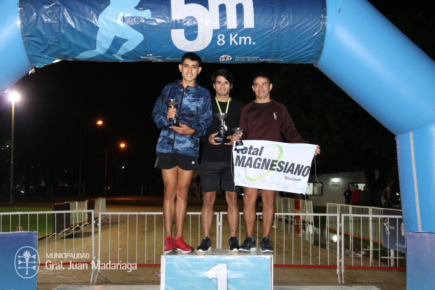 Las 5 Millas Nocturnas en fotos