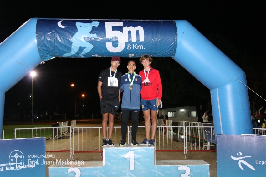 Las 5 Millas Nocturnas en fotos