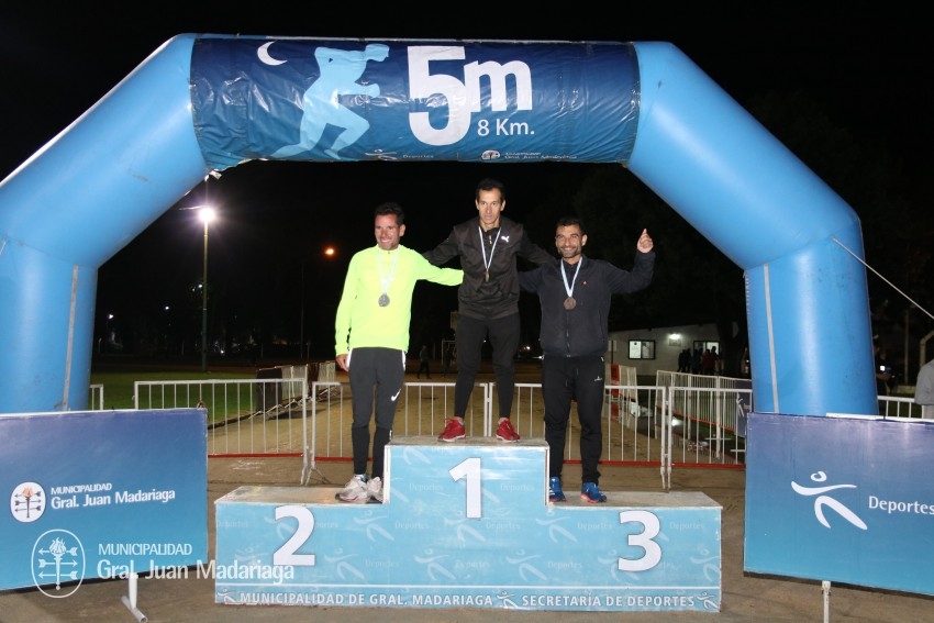 Las 5 Millas Nocturnas en fotos