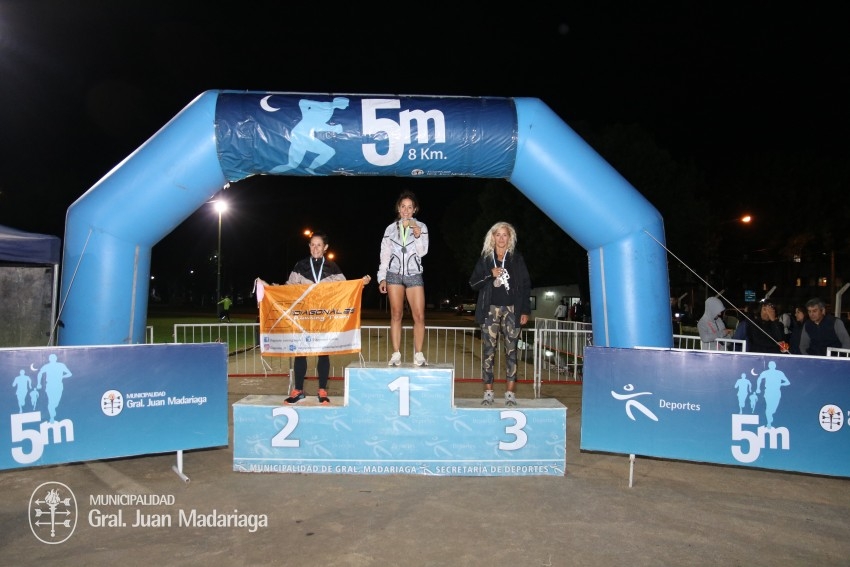 Las 5 Millas Nocturnas en fotos