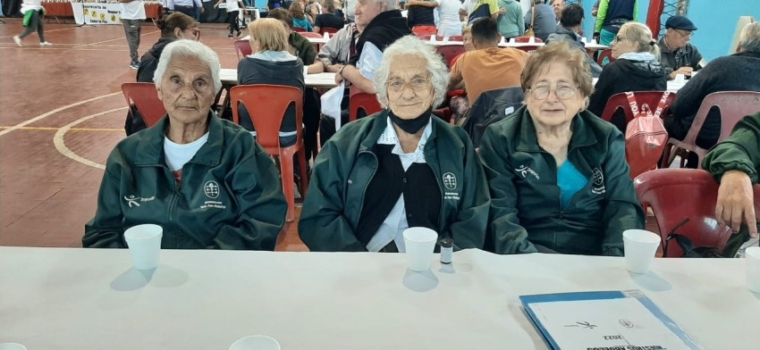 Nuestros abuelos participaron de un encuentro regional en Ranchos