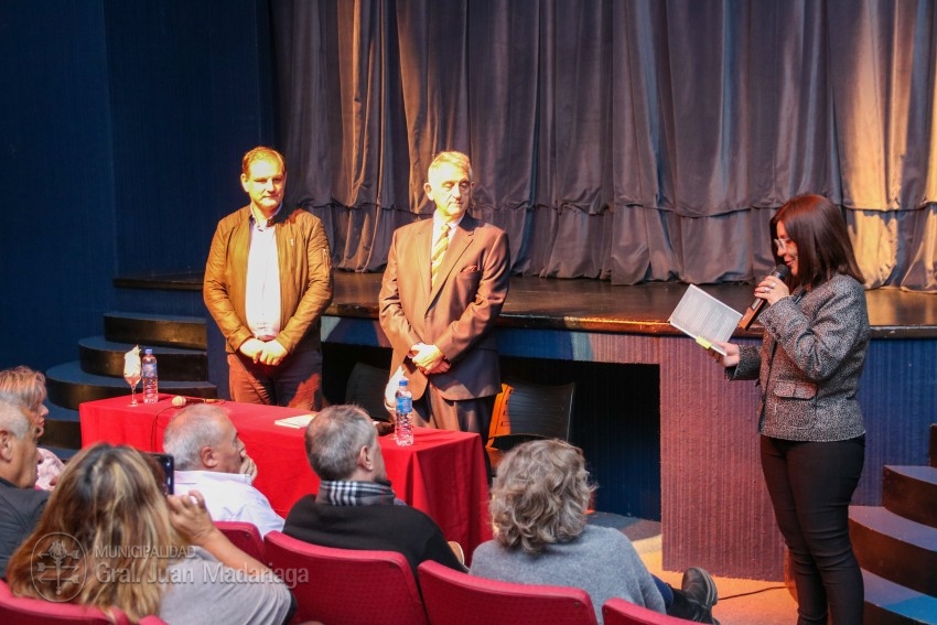 Ante una concurrida audiencia, Julio Melgarejo disert en la Casa de l