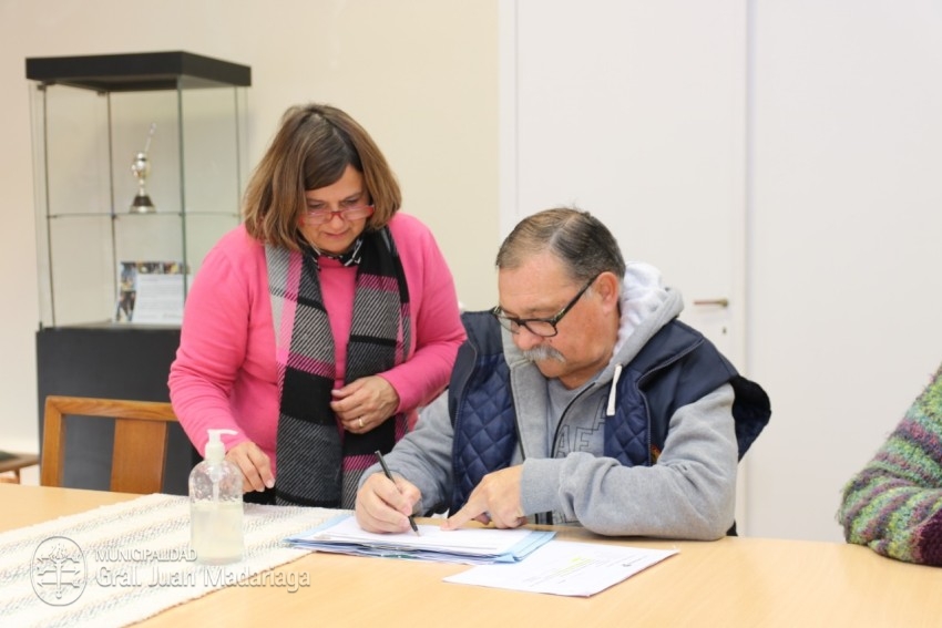 Entregaron cheques por fondos de multas a instituciones