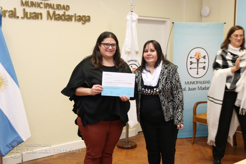 Entregaron certificados a quienes realizaron la capacitación de la Ley