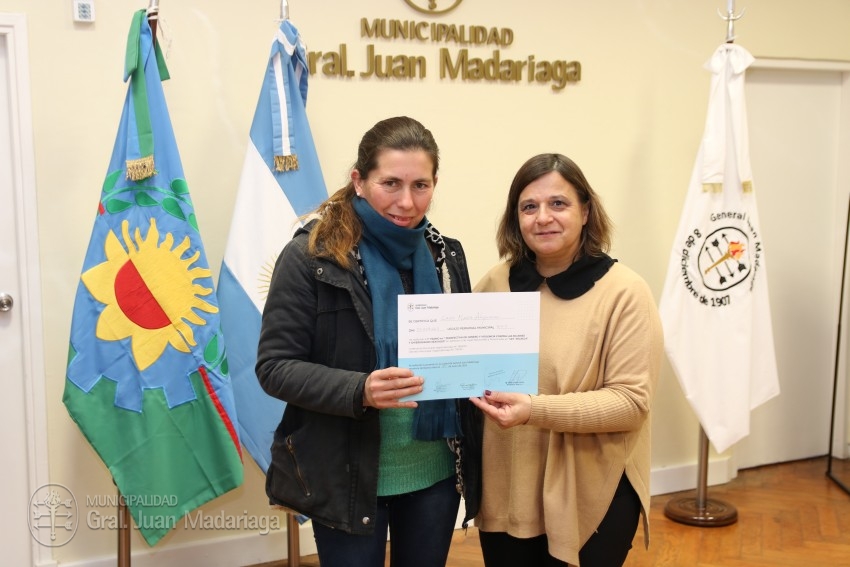 Entregaron certificados a quienes realizaron la capacitación de la Ley
