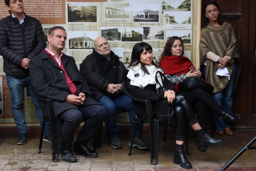 Con un sentido homenaje a Marita de la Cruz se inaugur la muestra de 