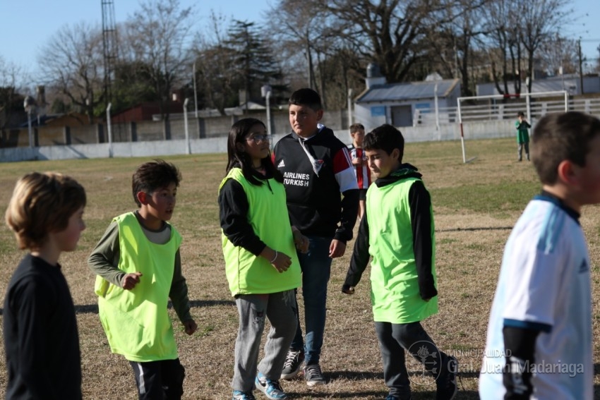 A puro juego y deporte