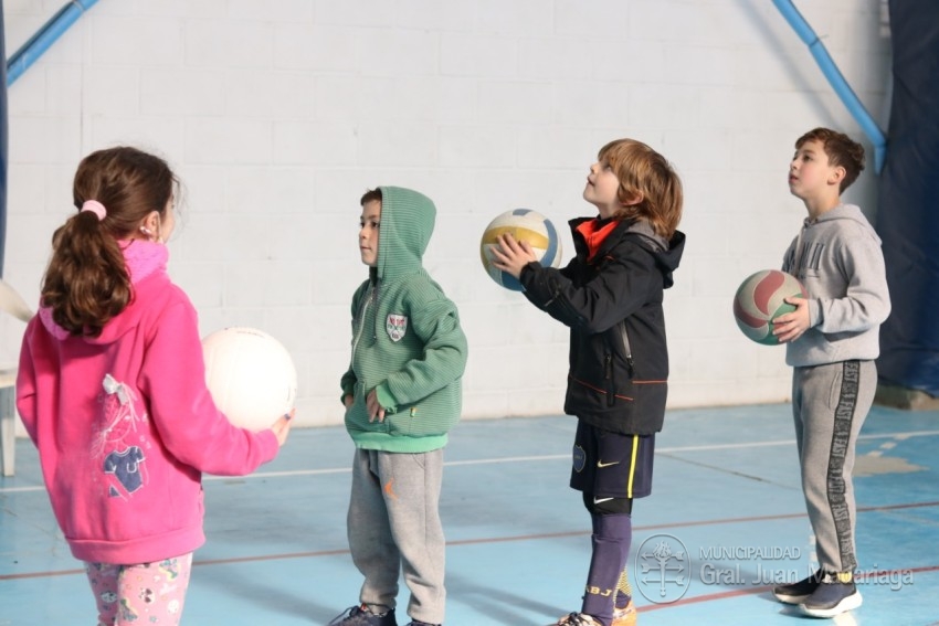 A puro juego y deporte